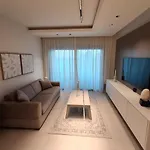 Lazuli Sea View&pool Ap 502