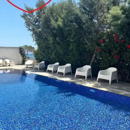 Lazuli Sea View&pool Ap 502 Lejlighed