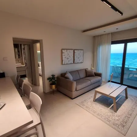 Lazuli Sea View & Pool Ap 502 Appartement *