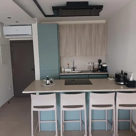 Appartement Lazuli Sea View & Pool Ap 502 *