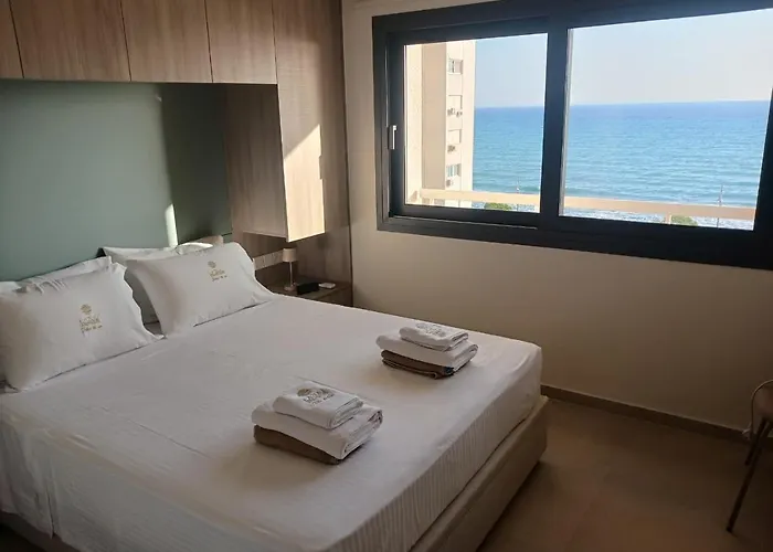 Daire Lazuli Sea View & Pool Ap 502 Larnaca