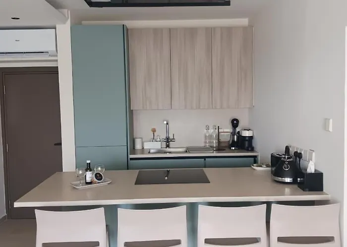 Lazuli Sea View & Pool Ap 502 Daire *