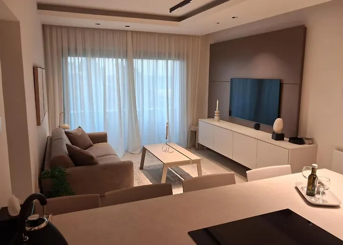 Daire Lazuli Sea View & Pool Ap 502 Larnaca